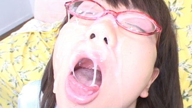 Beautiful glasses nurse is gokkun by firing in the mouth! Continuous facial bukkake tournament! #3